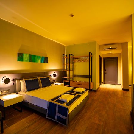 Noxinn Deluxe Hotel Konaklı Екстериор снимка
