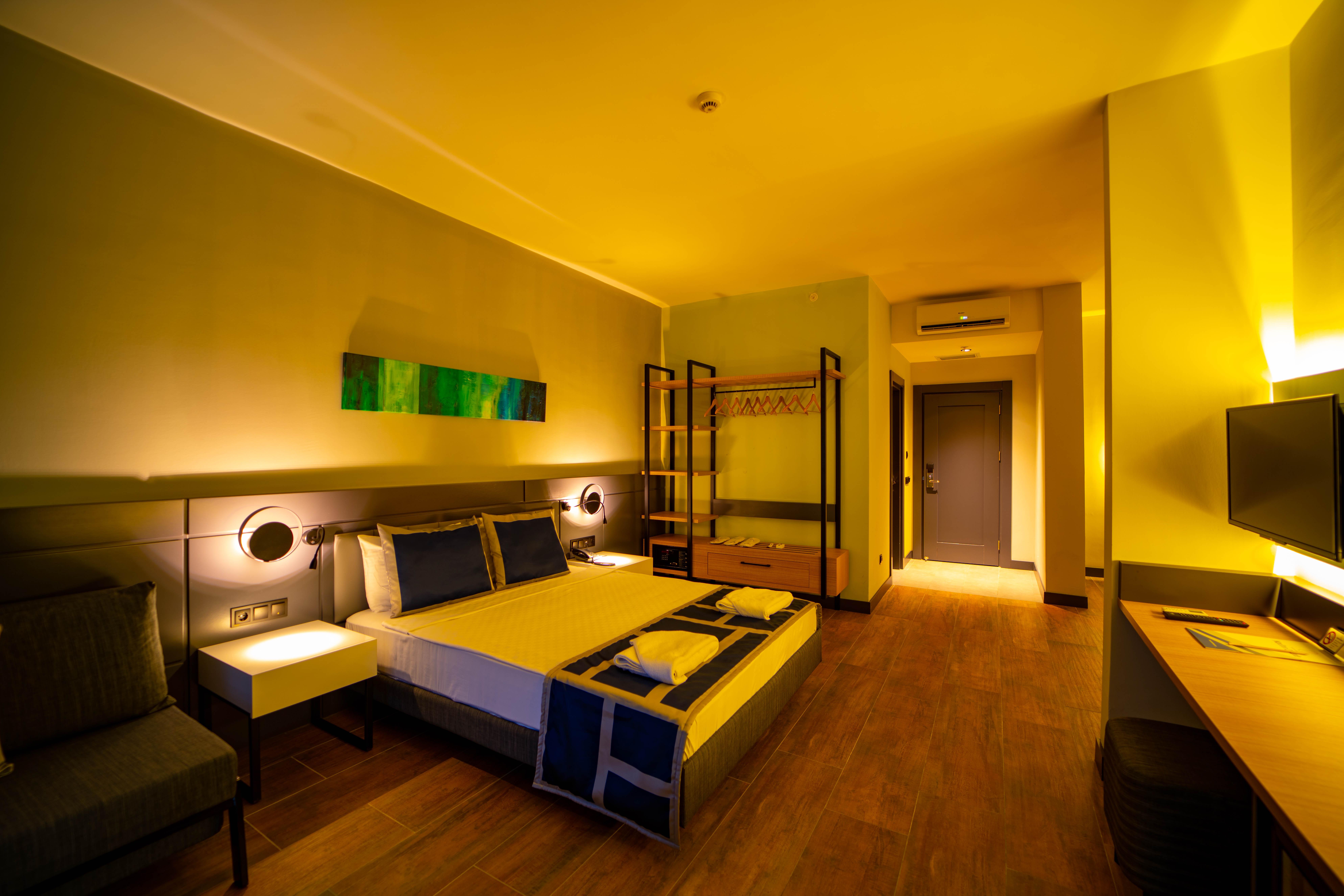 Noxinn Deluxe Hotel Konaklı Екстериор снимка