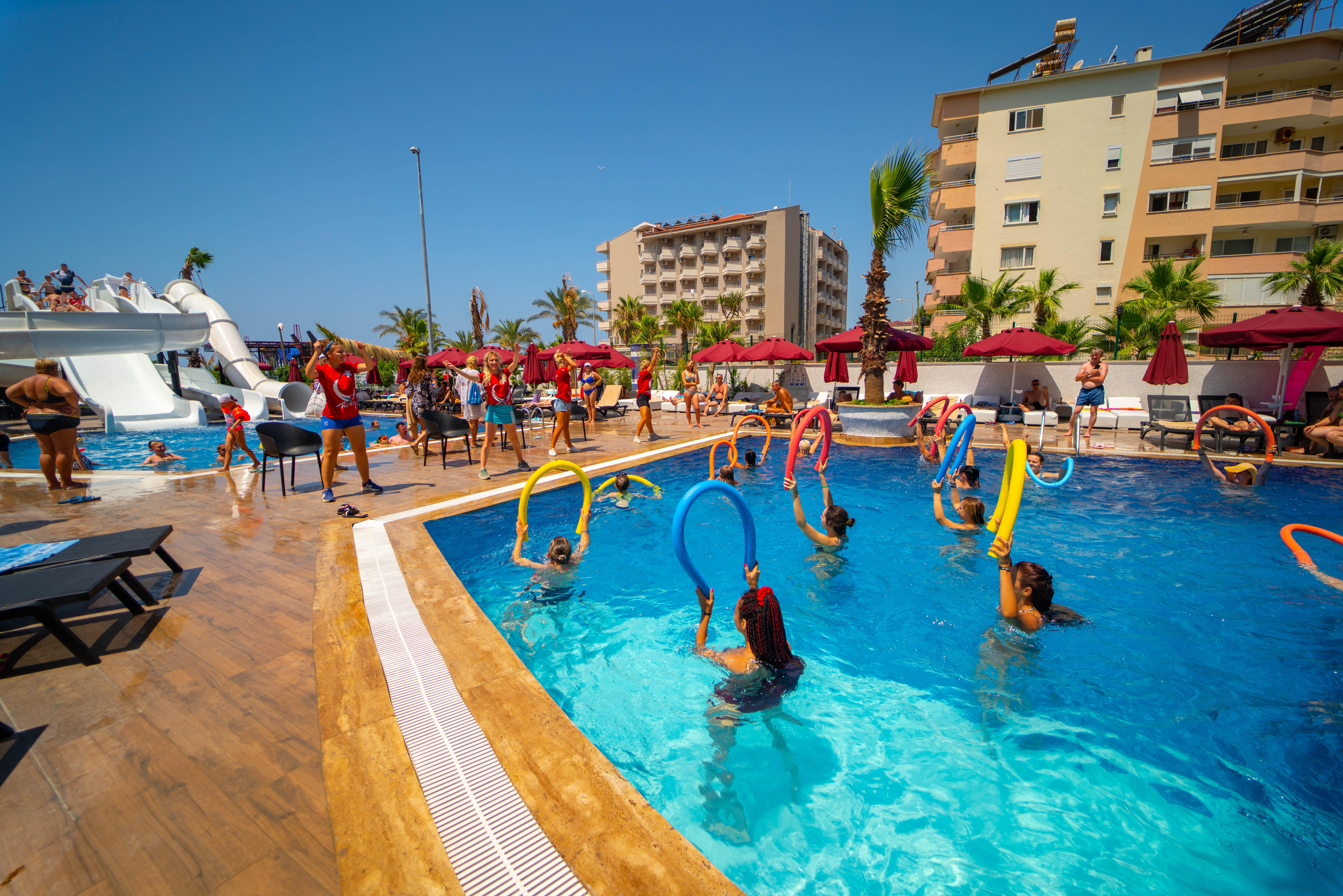 Noxinn Deluxe Hotel Konaklı Екстериор снимка