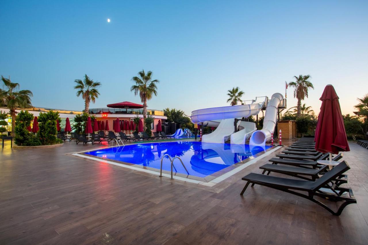 Noxinn Deluxe Hotel Konaklı Екстериор снимка