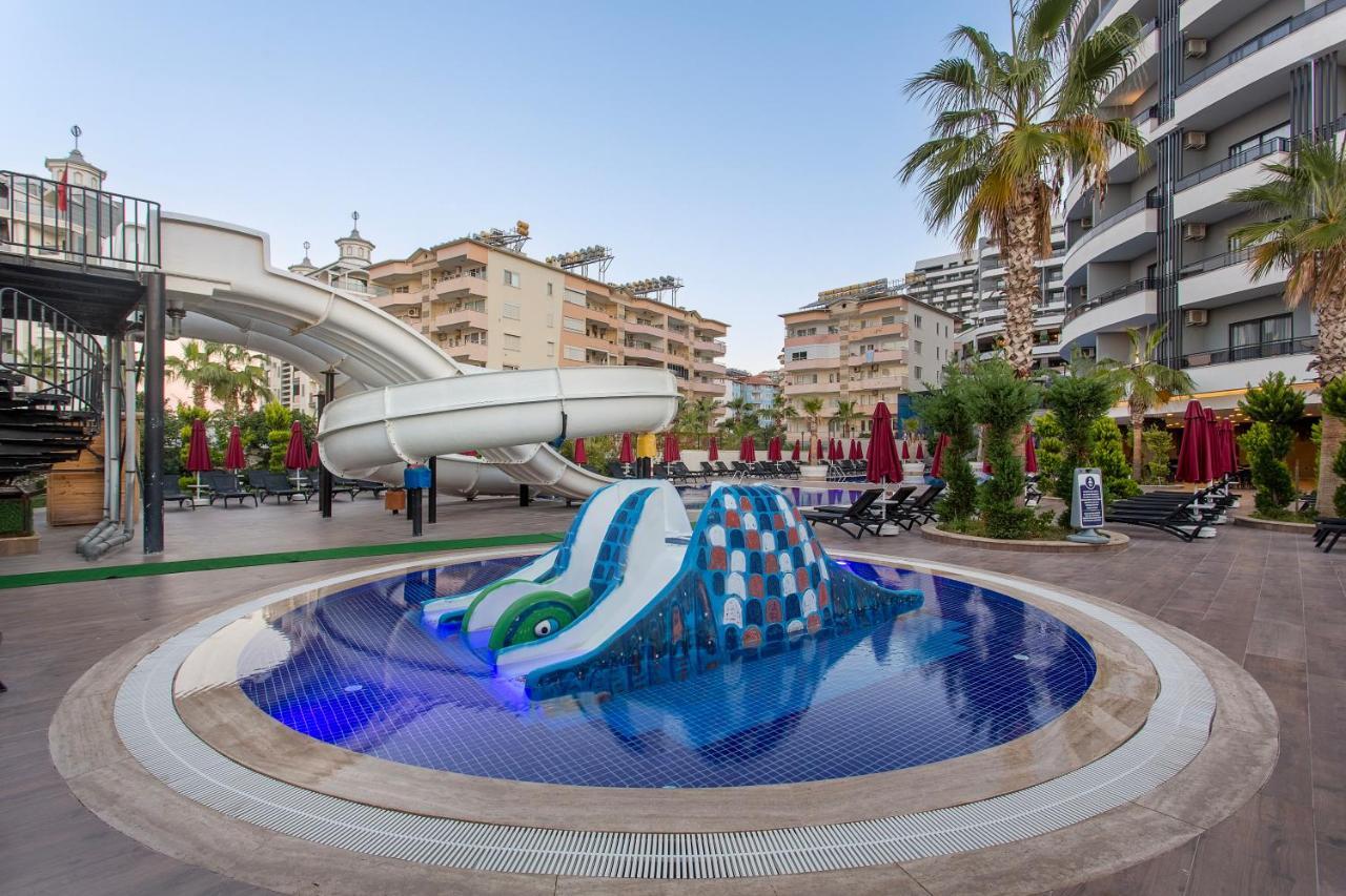 Noxinn Deluxe Hotel Konaklı Екстериор снимка